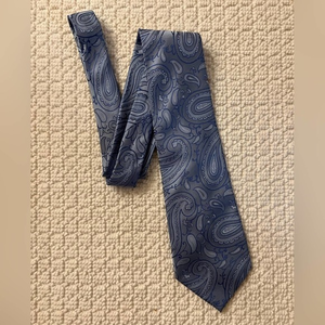 Geoffrey Beene Blue Paisley‎ Silk Tie